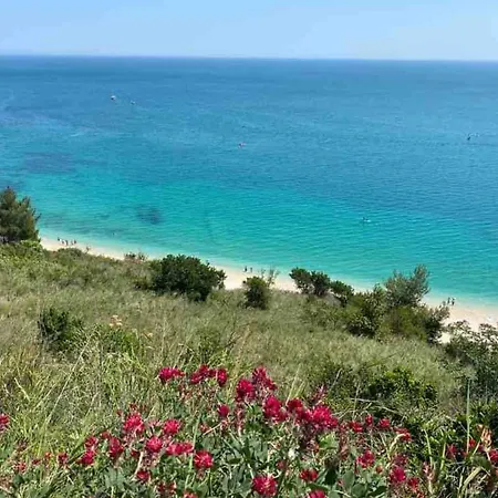 Apartamento Near The Beach, With Veranda *