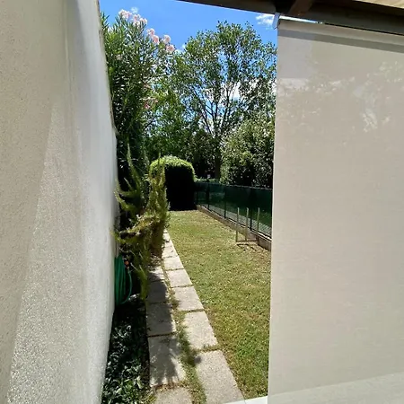 Apartamento Near The Beach, With Veranda