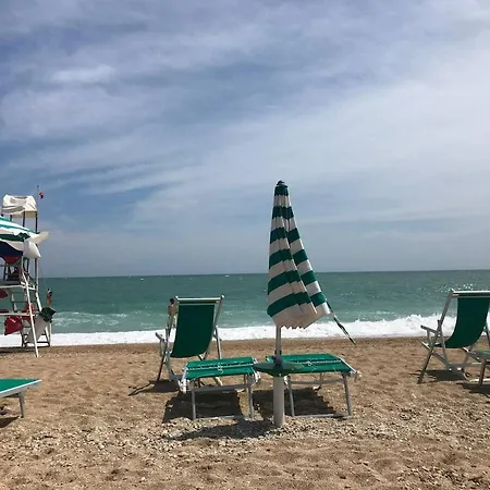 Apartamento Near The Beach, With Veranda
